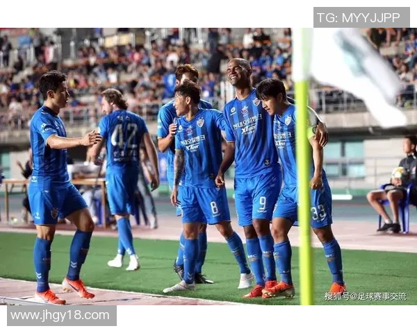 福冈黄蜂主场迎战金泽期待精彩对决与球迷共庆胜利时刻